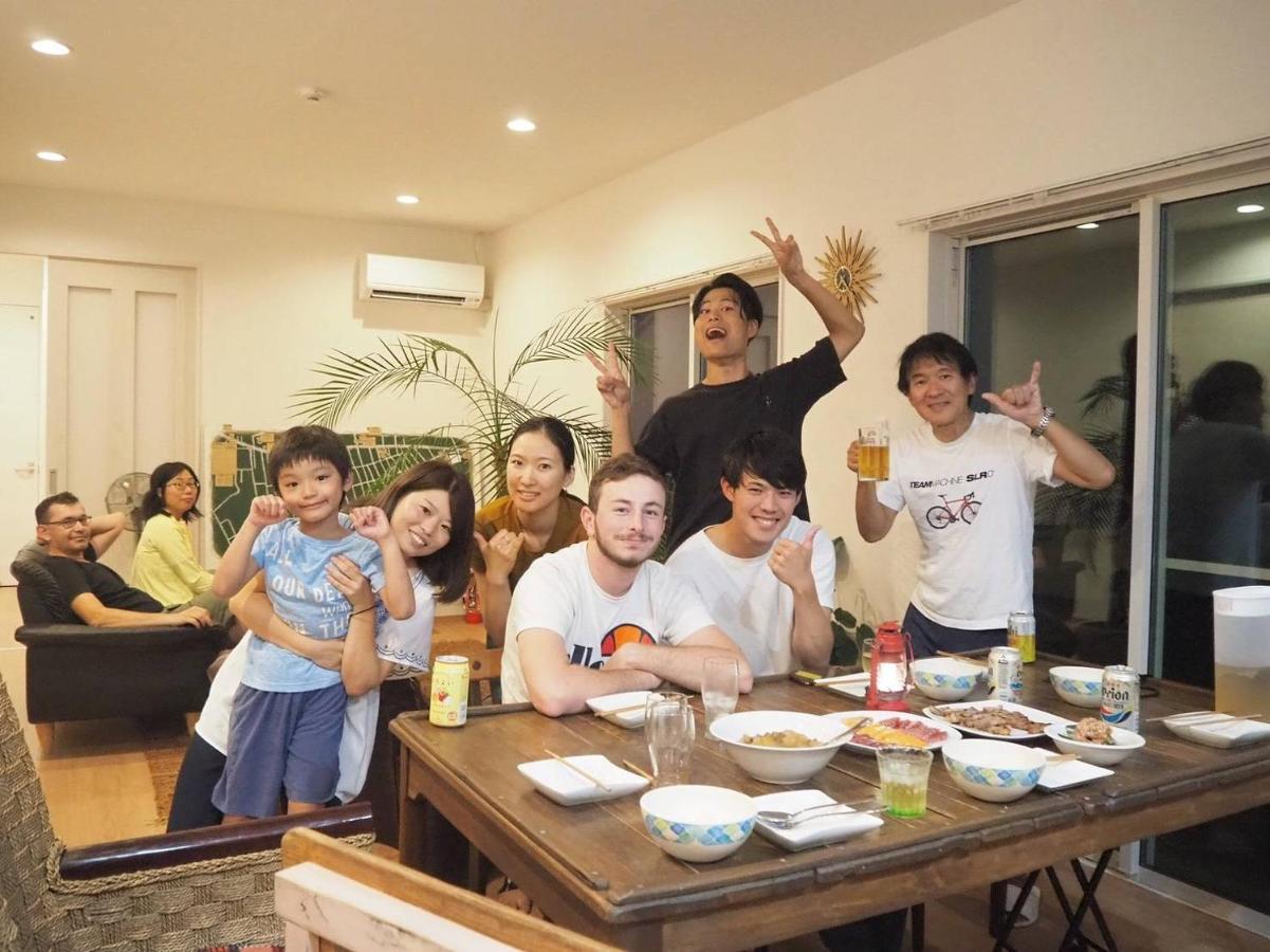 2019新築 ! Guest House Holoholo Beach Side Ishigaki  Buitenkant foto