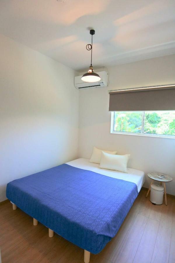 2019新築 ! Guest House Holoholo Beach Side Ishigaki  Buitenkant foto